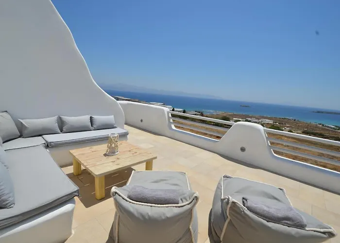 Limani Paros * Chrisi Akti (Paros)