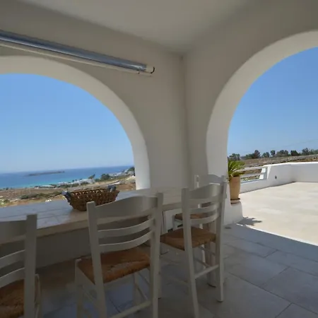 Limani Paros